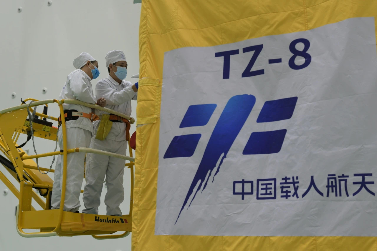 天舟八号